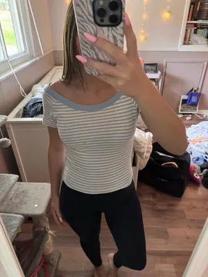 Brandy melville stripe top thumbnail 5