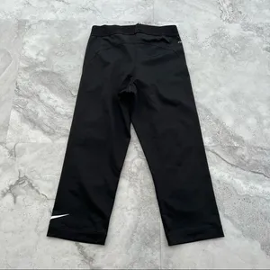 Nike Pro Crop Dri-fit Leggings in Black Size XS XSmall Logo‎ Compression thumbnail 2