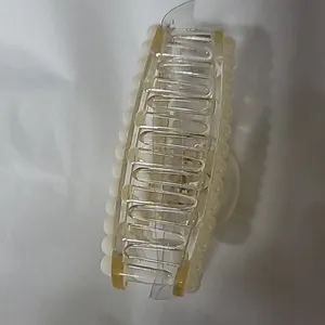 Pearl Hair CLAW Clip White thumbnail 3