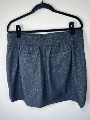 Orvis Travel Skort Skirt Black Rose Embossed Pockets Stretch Athleisure Golf Lg thumbnail 8