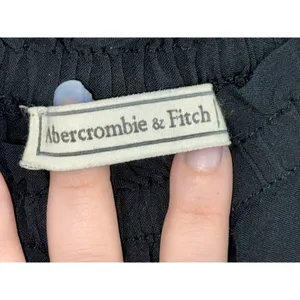 Abercrombie & Fitch Black Pink Green Floral Embroidered Mini Dress Womens Size M thumbnail 3