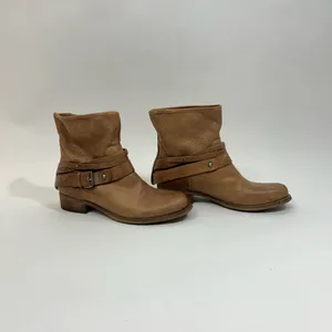 Marc Fisher Brown Ankle Leather Booties size 6M thumbnail 2