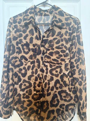Leopard Print Button thumbnail 2