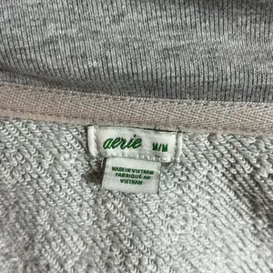Aerie camo half zip sweatshirt, size Medium with raw hem thumbnail 2