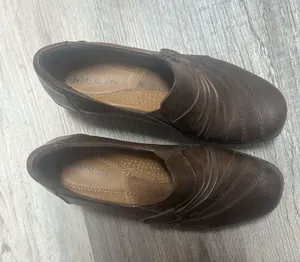 Michel M Emma Loafer Size 9M Brown Slip on thumbnail 4