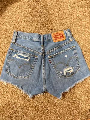 Levi’s 501 Denim Shorts Distressed thumbnail 2