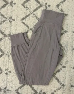 Lululemon Align Joggers thumbnail 2