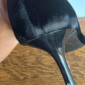 Tory Burch Black Velvet Eleanor 65‎ MM Heels Size 11 Flaw: Wear thumbnail 8