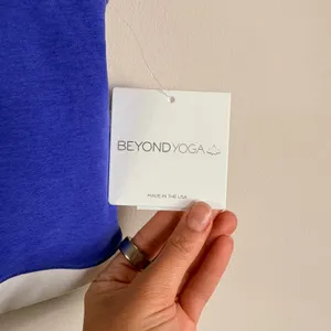 Beyond Yoga Spacedye Outlines Crop Tank Ultramarine Violet White Large NEW thumbnail 5