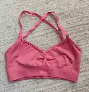 Prozi’s Sports Bra Pink thumbnail 1