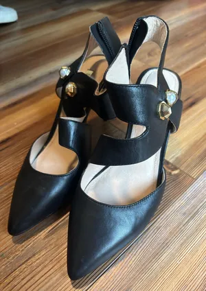 Louise et Cie Black Heels thumbnail 1