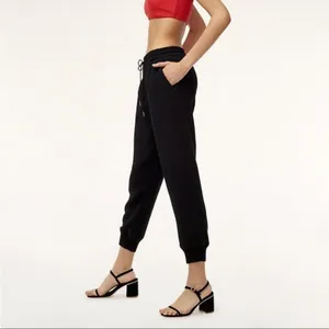 Aritzia Wilfred Buffon Crepe Jogger‎ Pant in Black Size Extra Small thumbnail 10