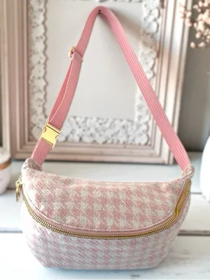 NWT Stoney Clover Lane Quilted Jumbo Fanny Pack Pink Houndstooth thumbnail 1