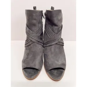 Journee Collection Womens‎ Size 11 Gray Sabeena Booties Wedge Heel Zip thumbnail 5
