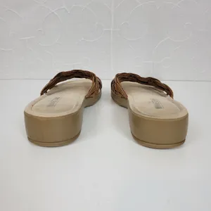 Minnetonka Women's Sandals 8 Tan Medallion Leather Flat Comfort Slides Slip On thumbnail 5