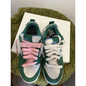 Nike Dunk Low Disrupt 2 "Malachite" Sneakers DH4402-001 Women's Size 8 thumbnail 8