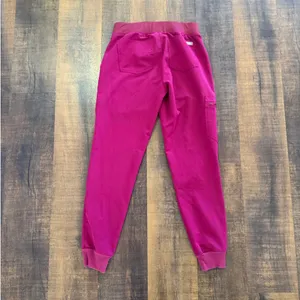 Figs Zamora Jogger Dark Magenta Scrub Pants Size XS thumbnail 5