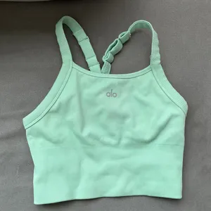 Alo Yoga Seamless Ribbed Favorite Bra Tank Spearmint XS thumbnail 2