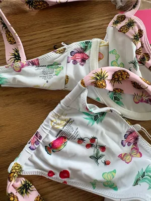 Amanda uprichard bikini thumbnail 3