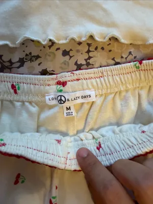 Cherry Embroidered Cream Tank & Shorts Set Red Size M thumbnail 5