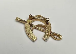 Vintage Gerry’s Rhinestone Horse Shoe With Riding Crop Brooch Pin Gold Tone thumbnail 7