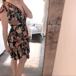 Xhilaration xsmall Flirty floral wrap style dress thumbnail 3