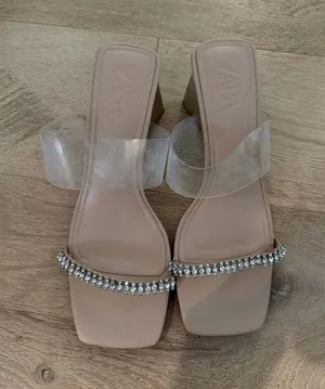 ZARA Block Heels thumbnail 1