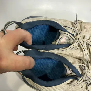 Hoka‎ one one Blondi 6 sneakers size 10 light gray and blue thumbnail 7