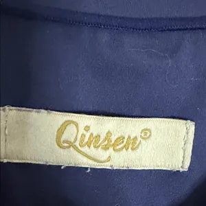 Classic Crewneck Short Sleeve Tee in Navy thumbnail 2