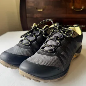 Dansko Paisley Waterproof Outdoor Sneakers Vibram Slip Resistant Black Grey 41 thumbnail 9