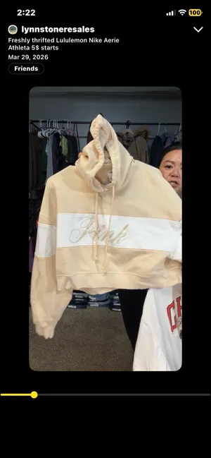 PINK Victoria's Secret Sweatshirt thumbnail 4