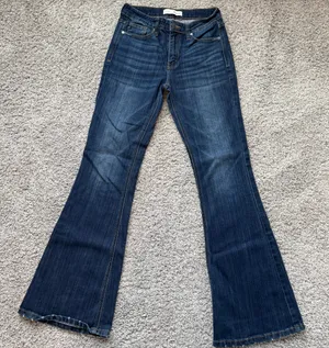 KanCan Flare Jeans Petite 26 thumbnail 1