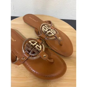 Pierre Dumas Thong Sandal Size 8 Limit-24 Cognac Brown Gold Medallion Flat thumbnail 2