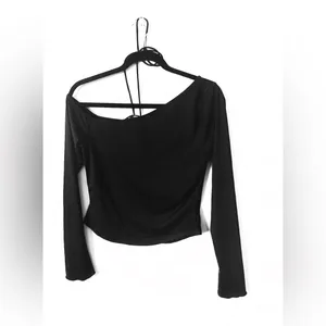 Princess Polly Classic Black Top thumbnail 3