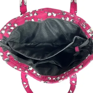 Vera Bradley‎ Quilted Playful Penguins Turnlock Tote Bag Crimson Red Retired thumbnail 5