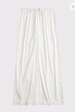 Abercrombie White Pearl Sleep Cami and Pants thumbnail 11
