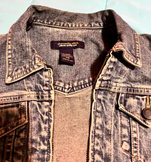 Vintage Abercrombie & Fitch dark washed vintage Jean jacket thumbnail 5