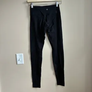 Lululemon full length black leggings women's 4 athletic pants casual workout thumbnail 4