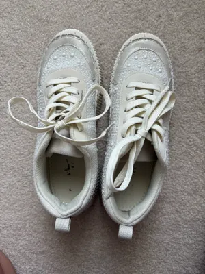 Women’s platform chunky white pearl sneakers size 9 thumbnail 4