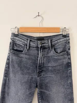 Mother High Waisted Rascal Snippet Ankle Jeans Washed Black thumbnail 4
