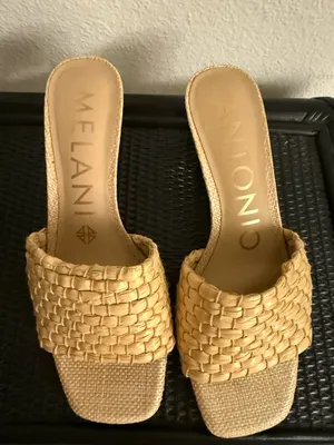 Antonio Melani Heels thumbnail 2