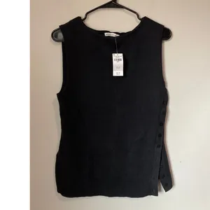 New Abercrombie Asymmetrical Button Sweater Tank Black Size Large thumbnail 2