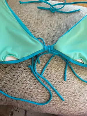Victoria’s Secret Removable Push up Bikini Top L thumbnail 5