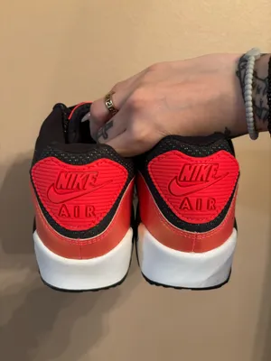 Nike Air Max 90 FP GS 'Black Laser Crimson’ thumbnail 4