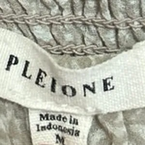 Pleione Women's Beige Printed Ruffle Smocked Tie Sleeveless Blouse Top Size M thumbnail 3