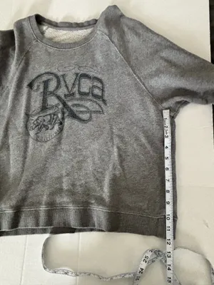 ⭐ Best option for Curtsy search: RVCA Gray Logo Crewneck Sweatshirt Size Small thumbnail 5