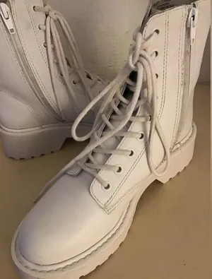 Steve Madden women white leather combat Tornado boots size 6.5 thumbnail 7