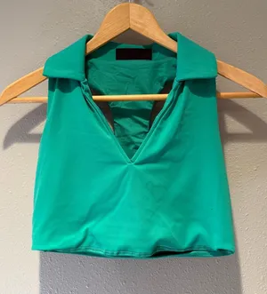 New Crane Collared Longline Sports Bra Crop Top Green Small thumbnail 1