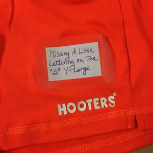 New HOOTERS Girl Uniform Shorts With A Small Flaw Size U-Small thumbnail 2