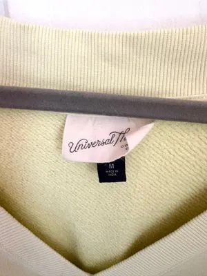 Universal Threads Boxy V-Neck Pullover Sweatshirt thumbnail 3